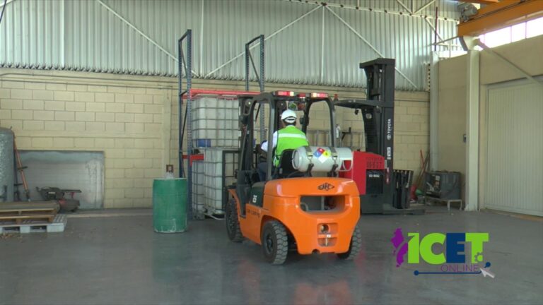 Capacitaci&oacute;n Profesional en Maniobras Avanzadas con Gr&uacute;as