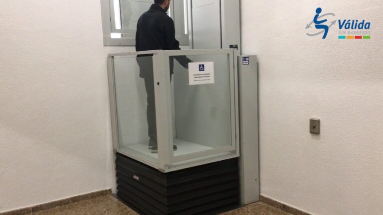 Soluciones Efectivas de Accesibilidad Vertical con Plataformas Elevadoras