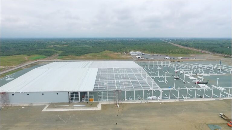 Aplicaciones Eficientes de Elevadores de Tijera en Almacenes