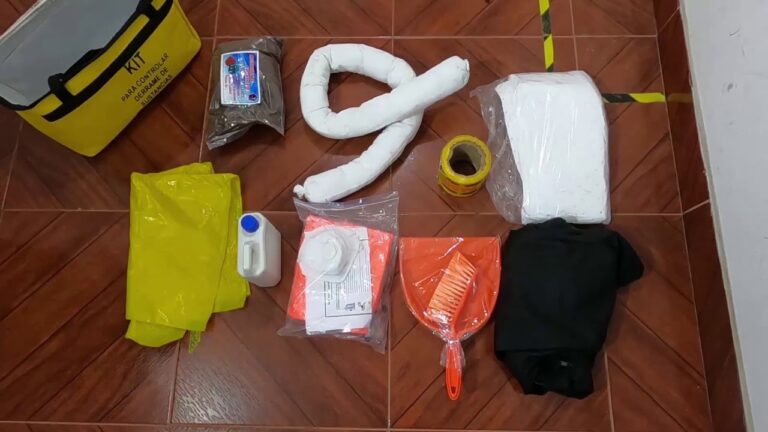 Procedimientos de Emergencia para Manejo de Productos Qu&iacute;micos Industriales